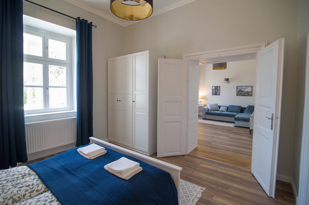 Brody Apartman Эгер Экстерьер фото
